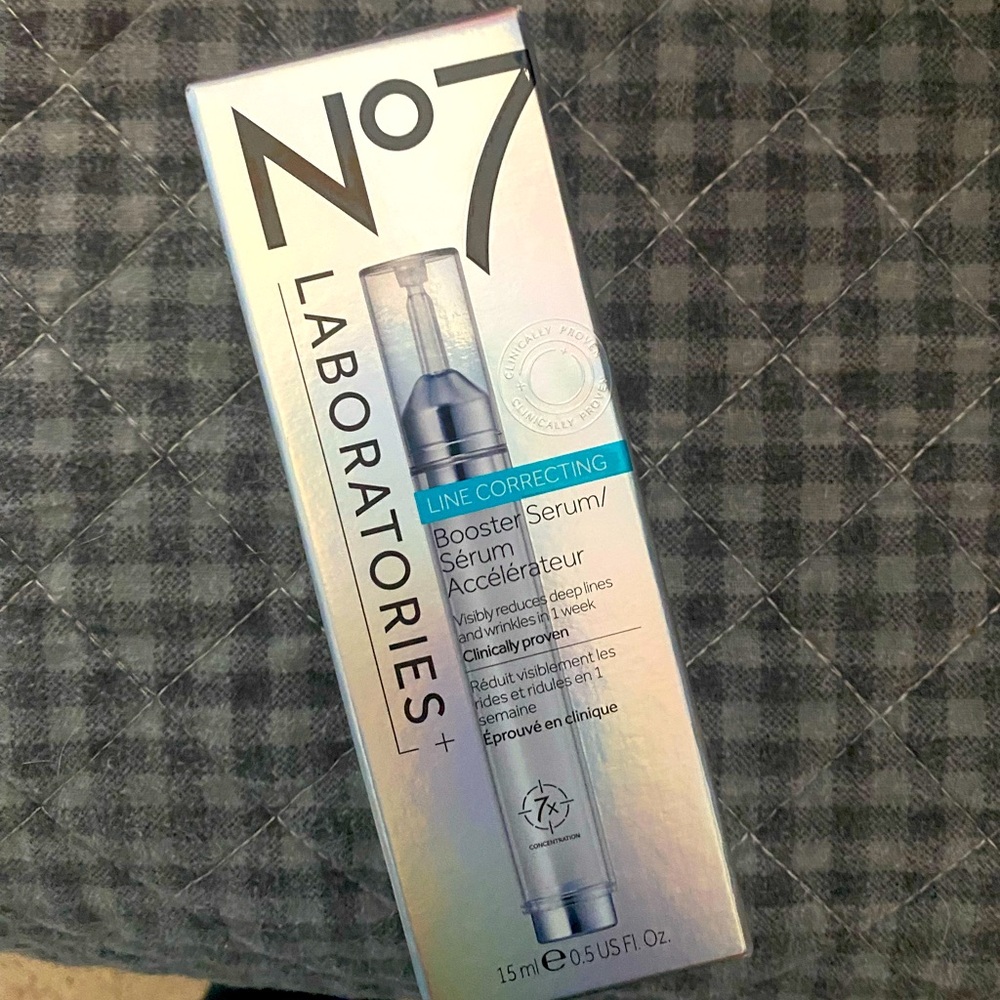 New No7 Laboratories Line Correcting Booster Serum - 0.5 fl oz In sealed box!